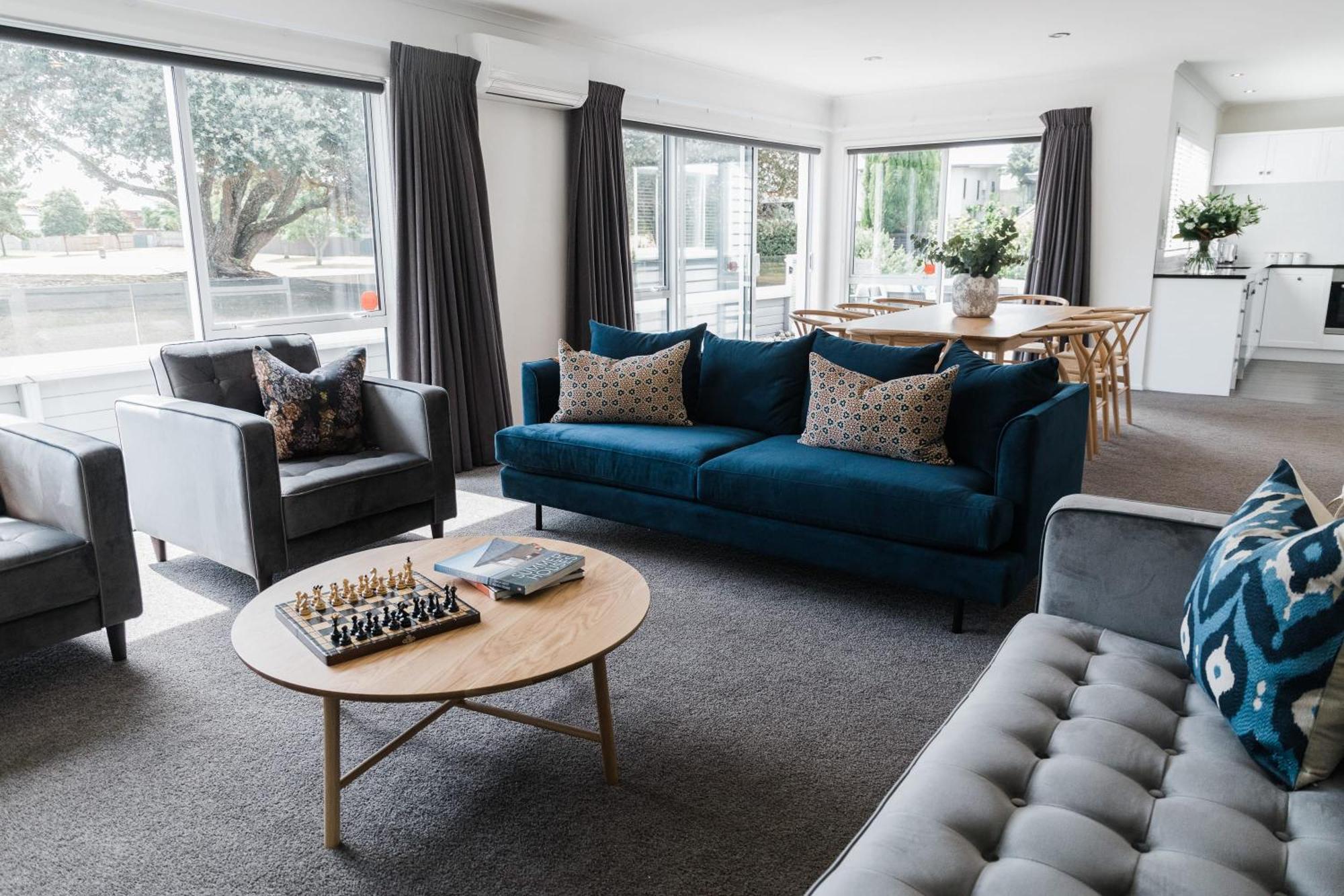 Stunning Tranquil Home With Green Space Views マウント・マウンガヌイ エクステリア 写真